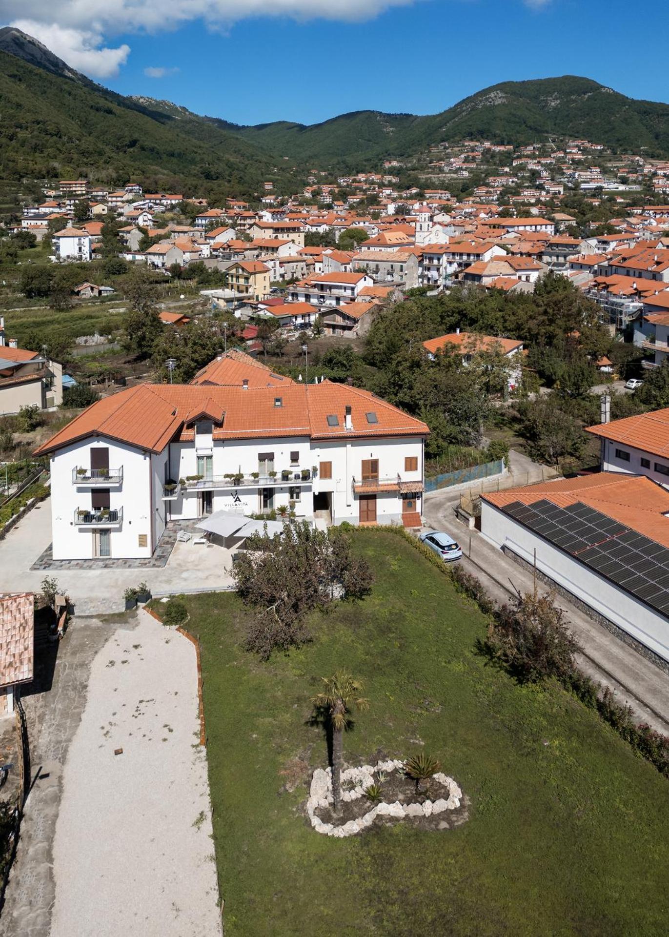 Villavita Аджерола Экстерьер фото
